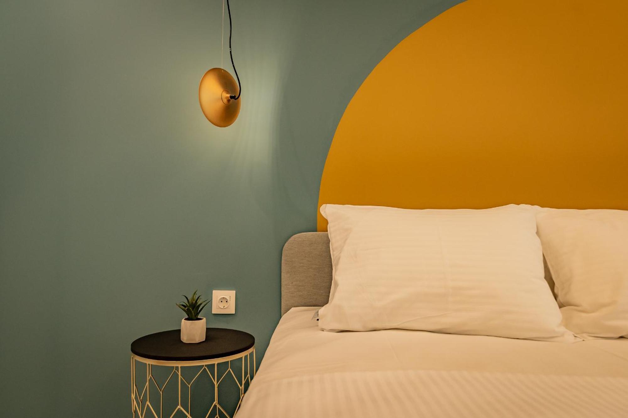 Urban Luxury Suites 塞萨洛尼基 外观 照片